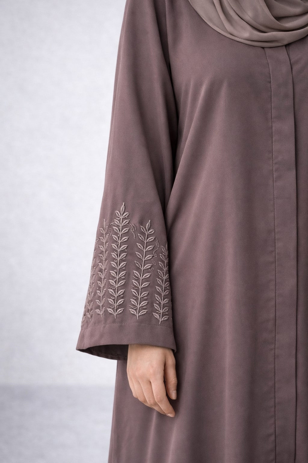 AYRA – Embroidered Sleeve Nida Abaya (Mocha Bloom)