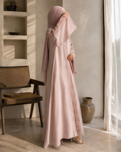 Aseela - Embroidered Abaya