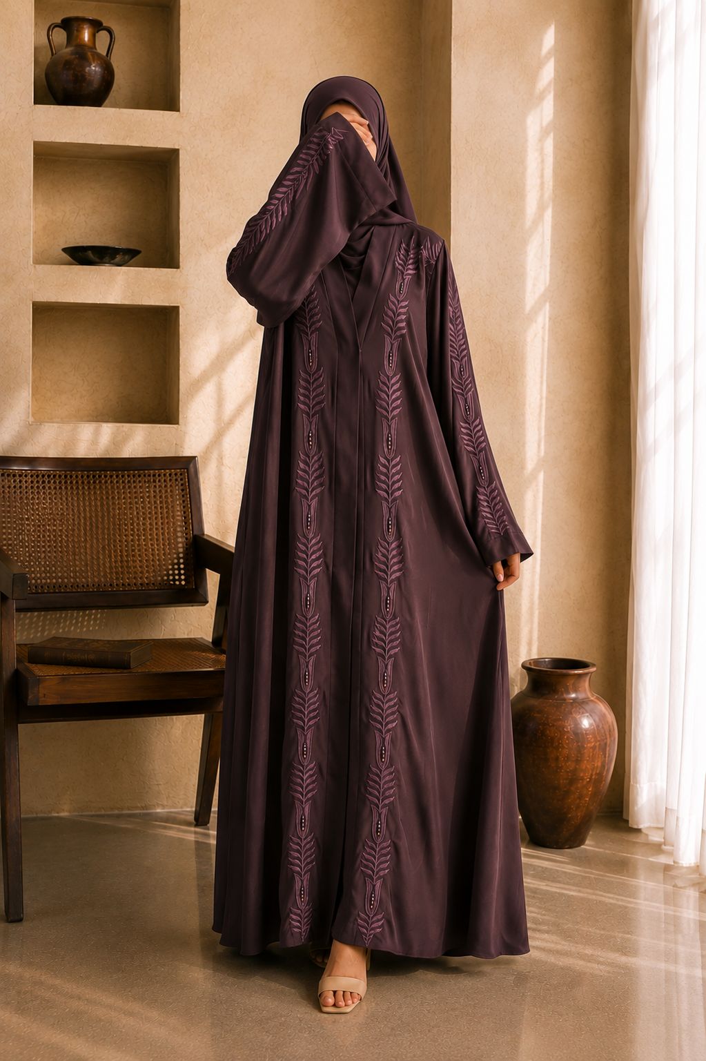 Raneem - Embroidered Abaya