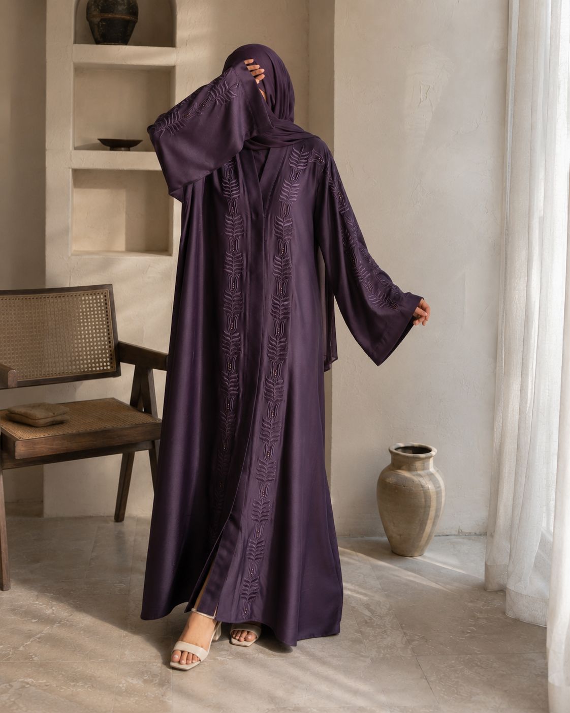Raiha - Embroidered Abaya