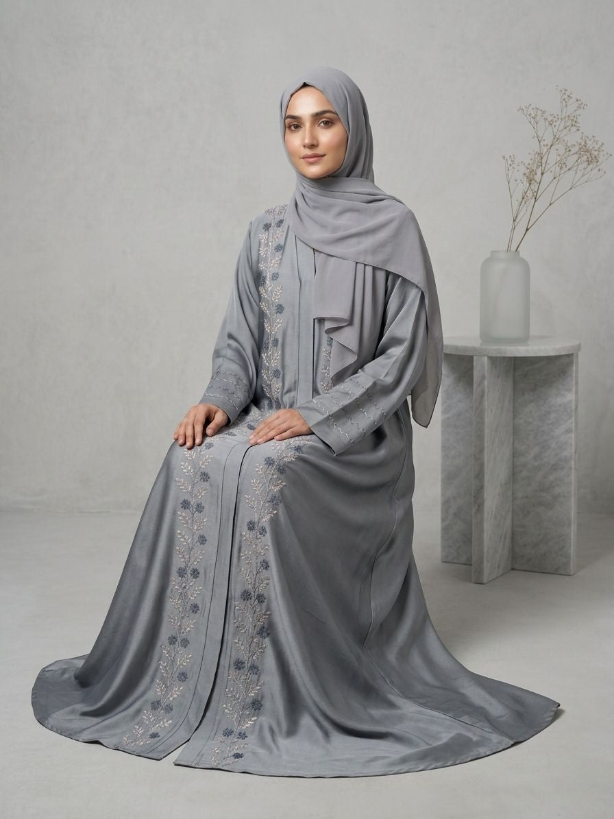 Silvaré – Embroidered Abaya