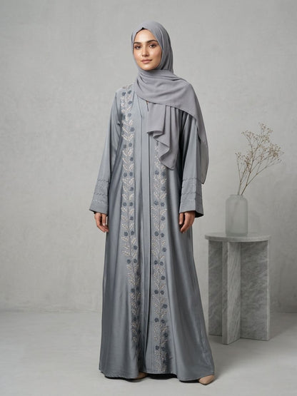 Silvaré – Embroidered Abaya