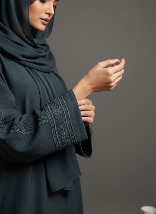 REYAH - Embroidered Abaya