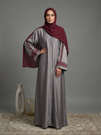 Areeza – Embroidered Abaya