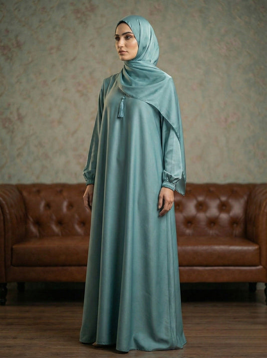 Nayra – Textured Plain Abaya