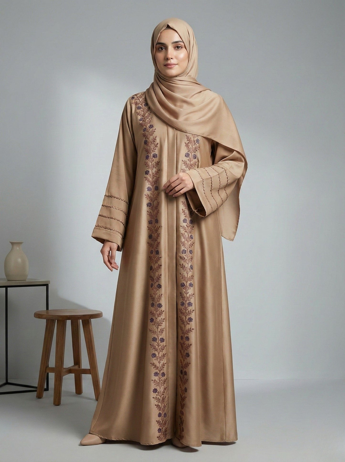 Zelvion – Embroidered Abaya