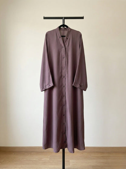 VELMORA – Buttoned Nida Abaya (Plum Mauve)