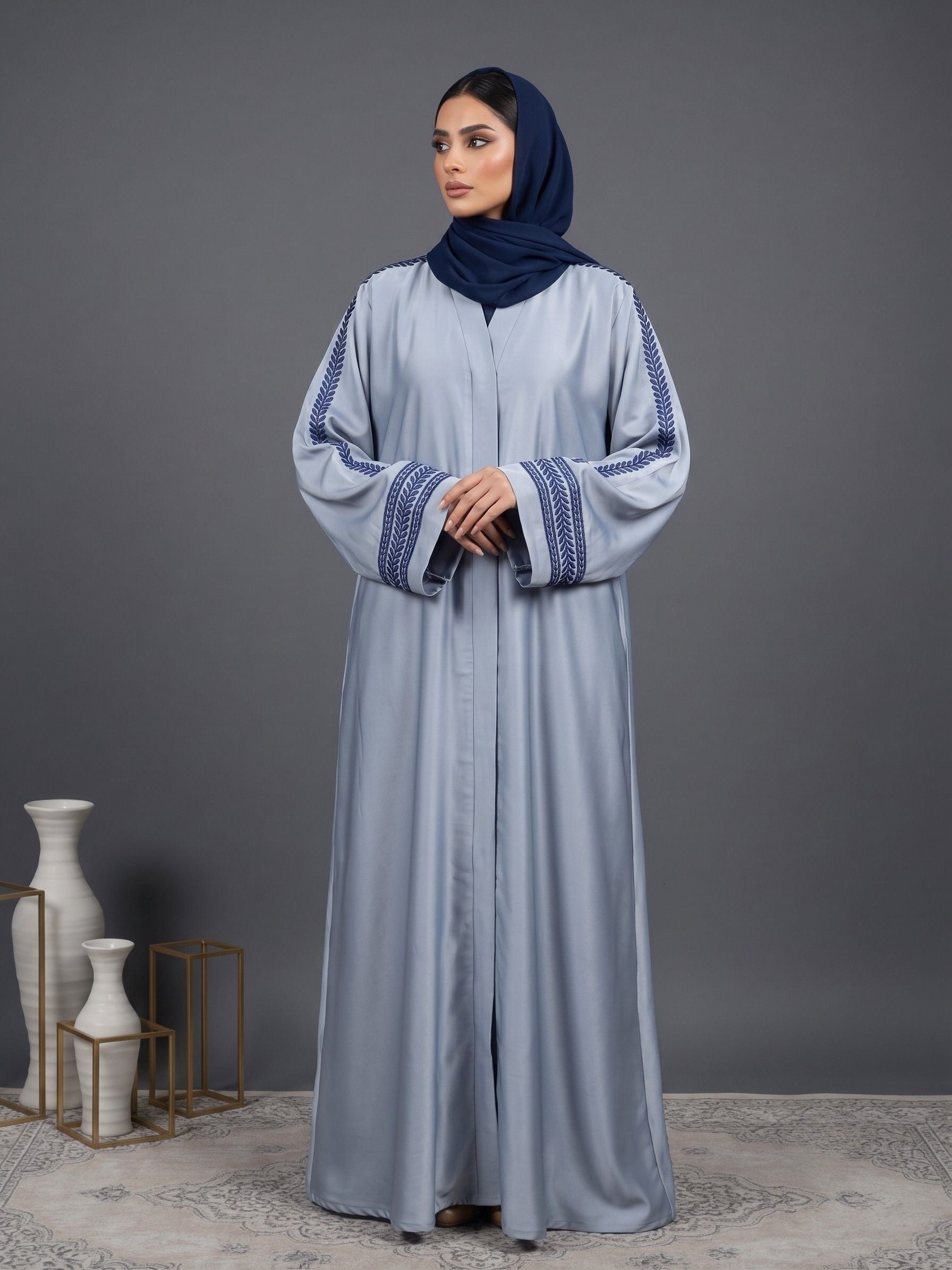 Mahveen – Embroidered Abaya
