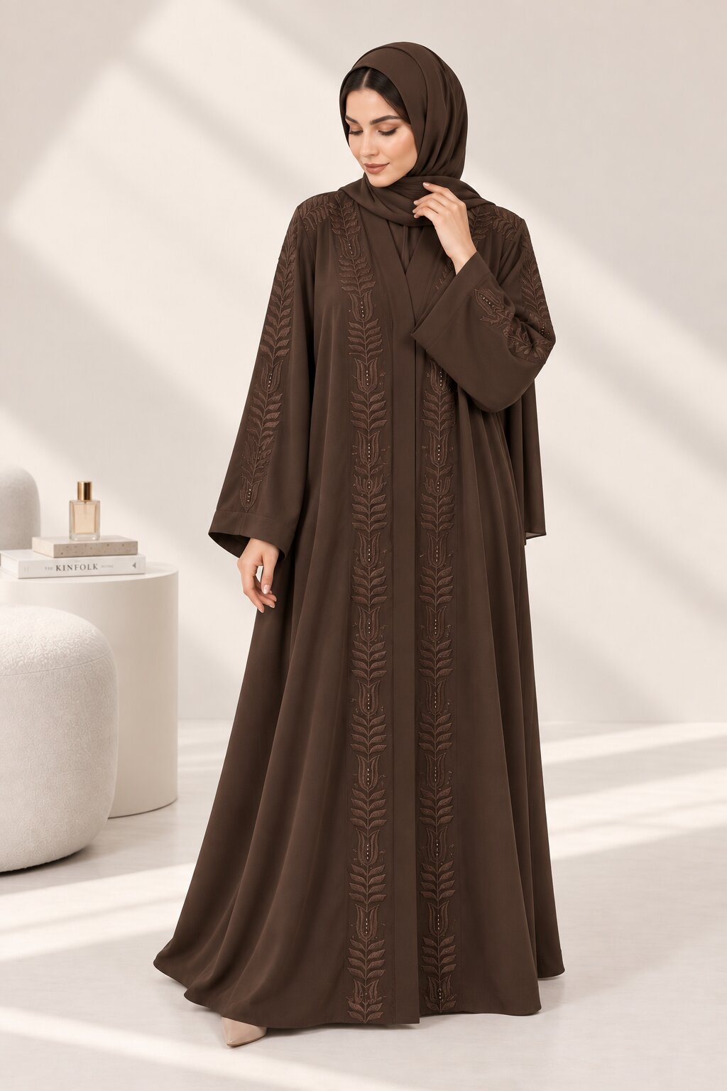 Nayla - Embroidered Abaya