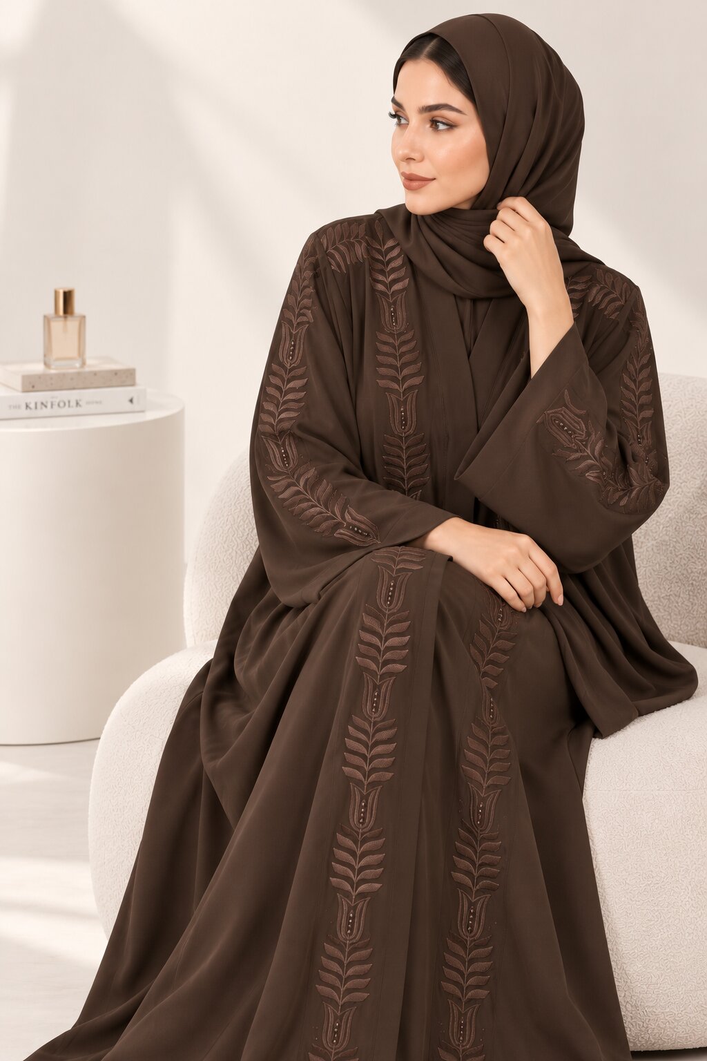 Nayla - Embroidered Abaya