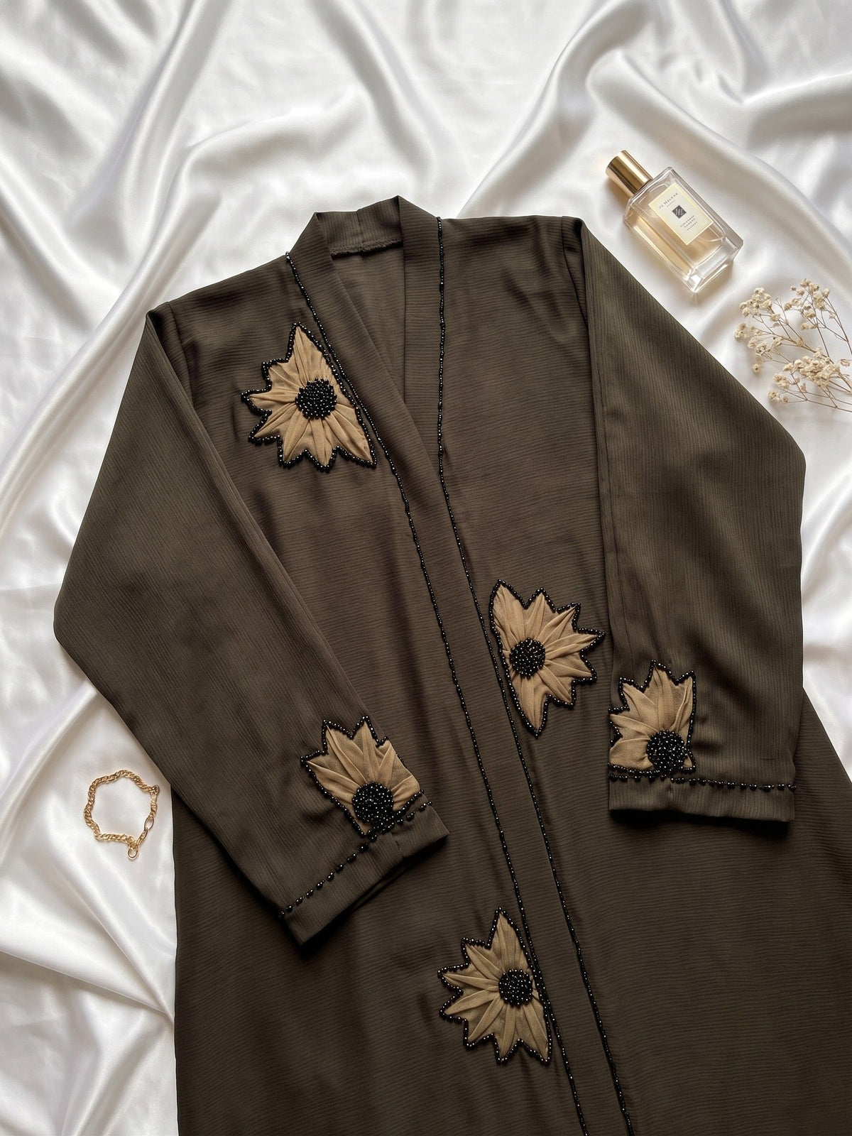 Isen - Handmade Embellished