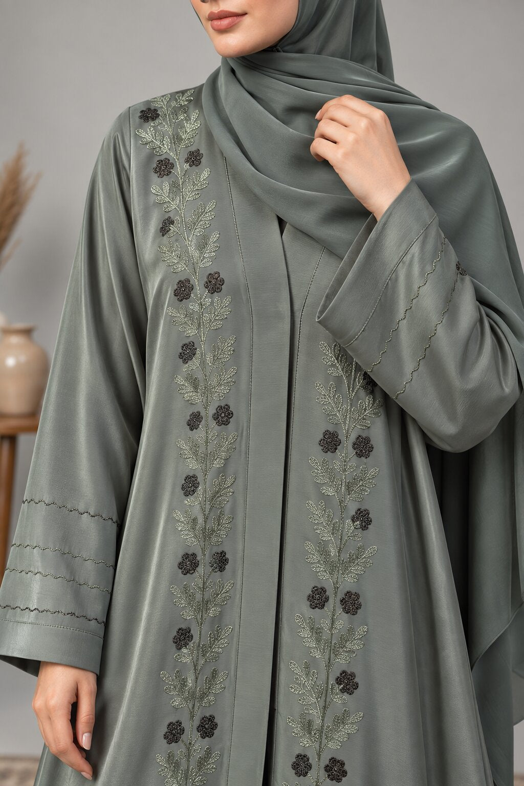 Seraphine – Embroidered Abaya
