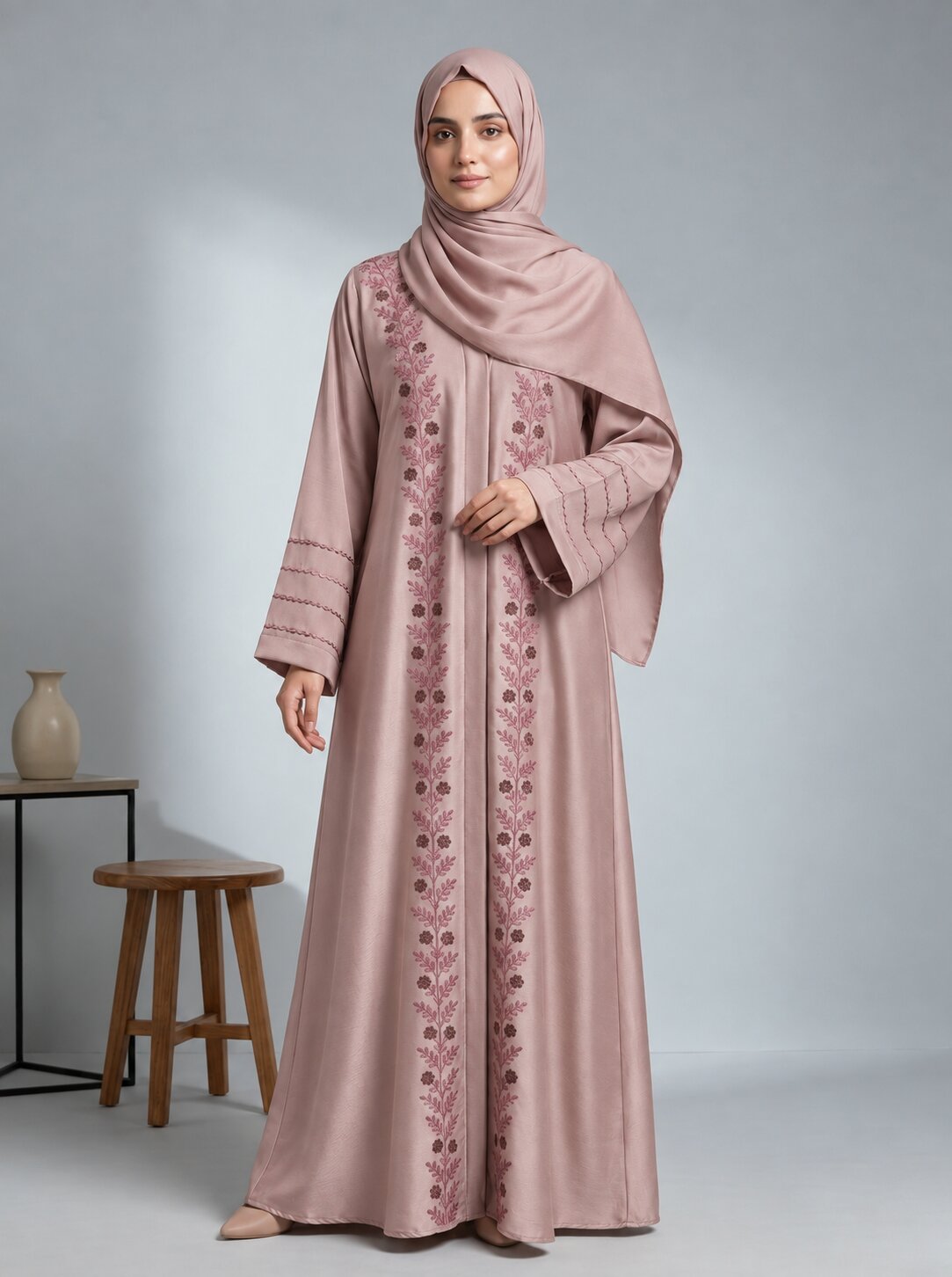 Zelvion – Embroidered Abaya